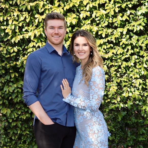 Meet your posher - Picture 7 of 15